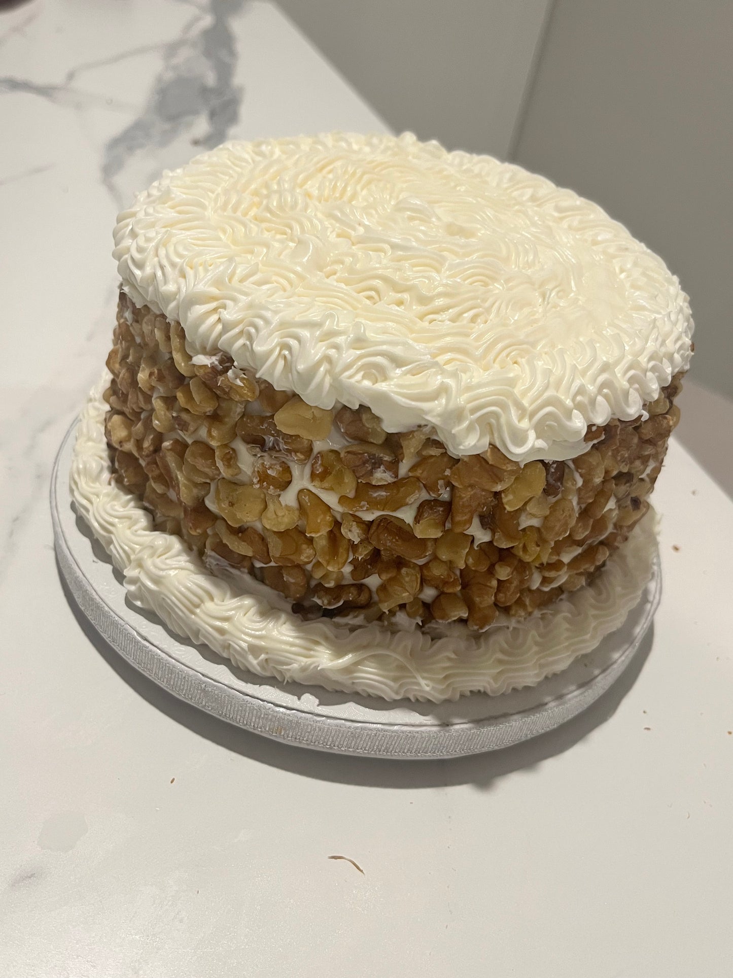 Double Layer 8’ Cake image 0