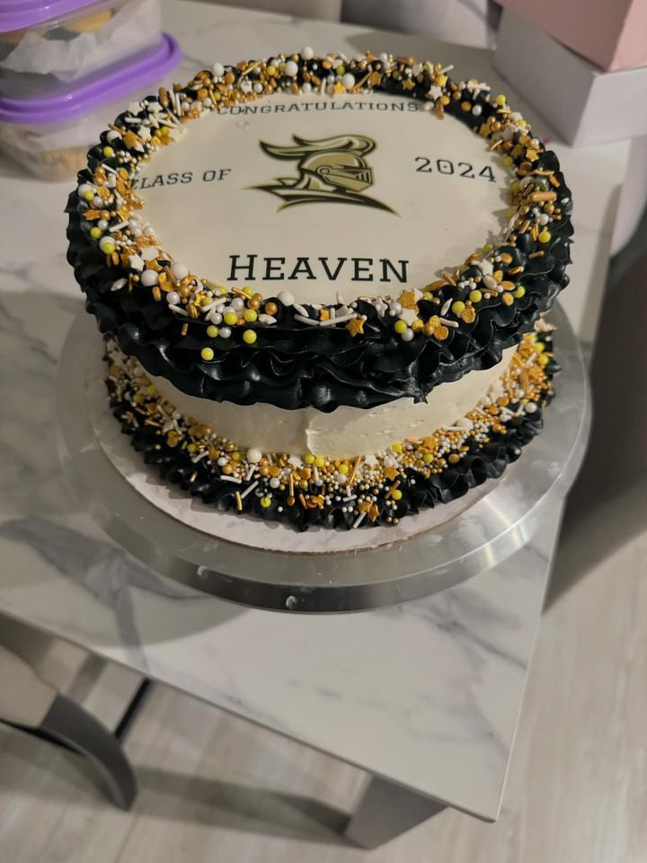 Double Layer 8’ Cake image 1