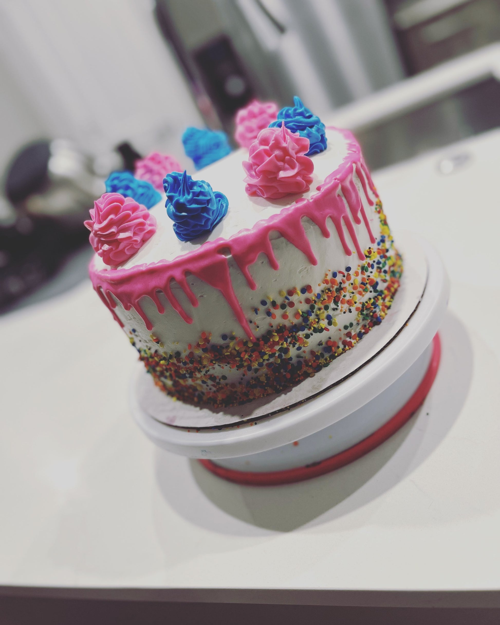 Double Layer 10’ Cake image 0